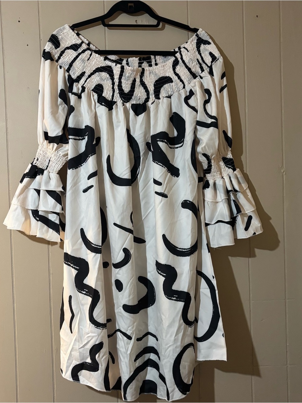 Chic Me Off Shoulder Geo Brushstroke design dress XL